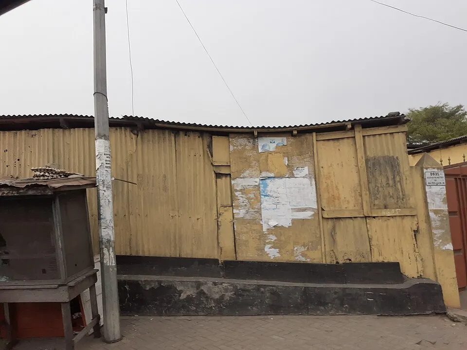 Context photograph: Aluminium Roofing Sheet Building in Accra; metal context, not an identified product or supplier on this page.