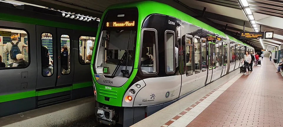 Context photograph: Stadtbahn Hannover 8 3076 Schlägerstraße 2307131356; events context, not an identified product or supplier on this page.
