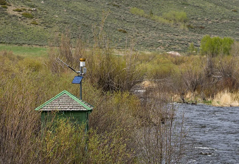 Context photograph: River Measurement Equipment on the Laramie River - Colorado in Spring (52952456266); science context, not an identified product or supplier on this page.