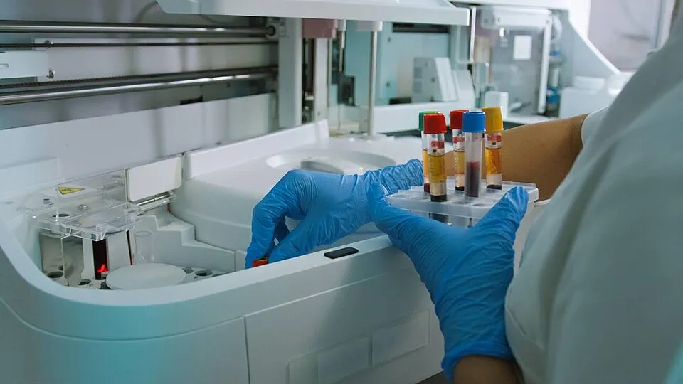Context photograph: NABL Accredited Clinical Pathology Laboratory in Kharghar Navi Mumbai Diagnostic Services; science context, not an identified product or supplier on this page.