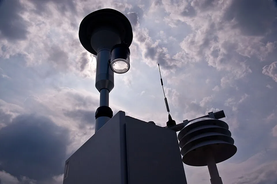 Context photograph: June 4, Air monitoring efforts continue (4682437501); science context, not an identified product or supplier on this page.