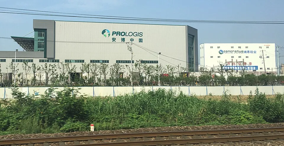 Context photograph: Jiangsu Suzhou Gusu - Jixiangcun IMG 7231 Suzhou Xuguan Logistics Center- prologis warehouses; operations context, not an identified product or supplier on this page.
